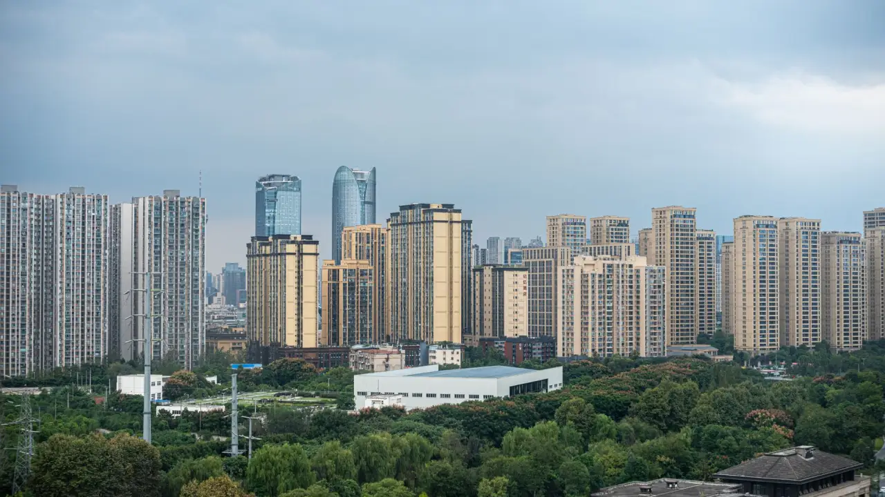 成都学历提升路径对比:成人高考、自考与国家开放大学怎么选正文配图 1